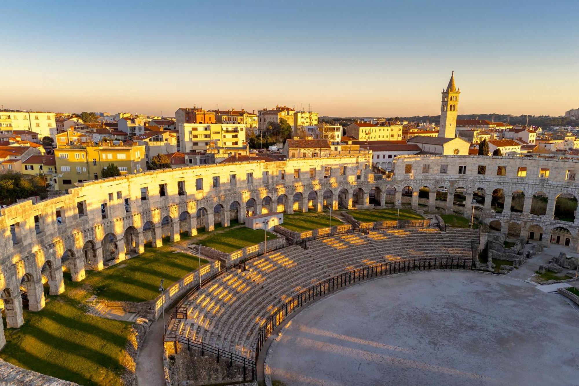 Pula Residence Rooms And Apartments Old City Center Dış mekan fotoğraf